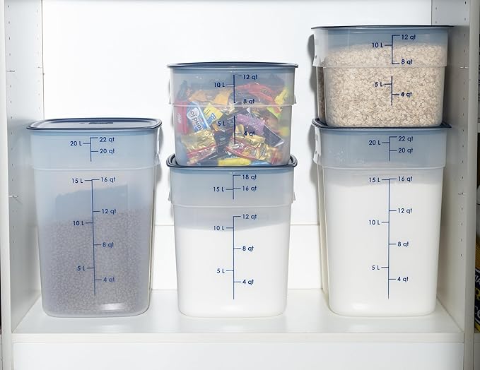 Cambro FreshPro 22 Quart (QT) Food Storage Container with Lid (Restaurant Grade) - for Food Prep, Commercial Kitchen, Pet and Dog Food Container (Translucent)