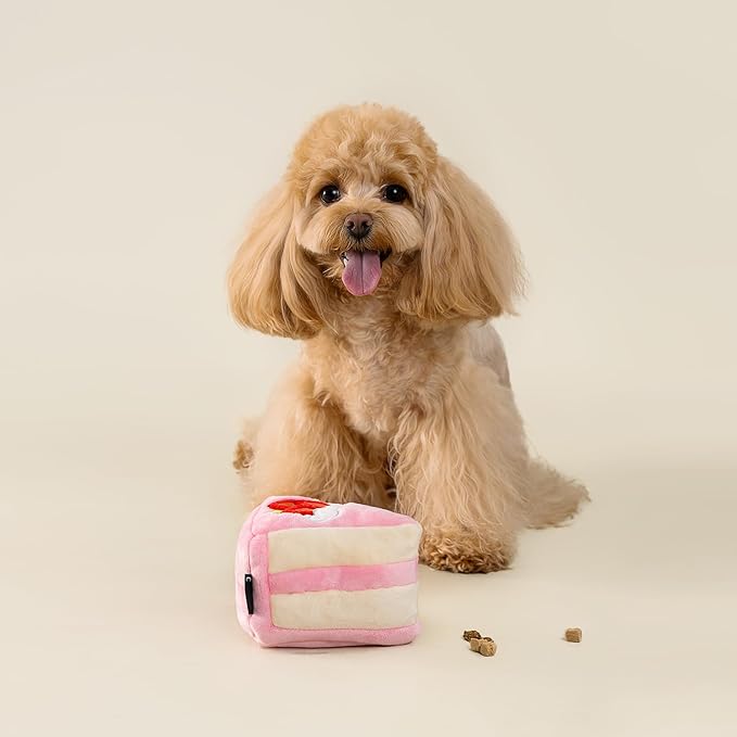 CHEWFFON Dog Birthday Enrichment Toys, Interactive Puppy Puzzle Toy, Crinkle Squeaky Puppy Toy for Boredom, Strawberry Cake Snuffle Toys for Mental Stimulation for All Dog Sizes