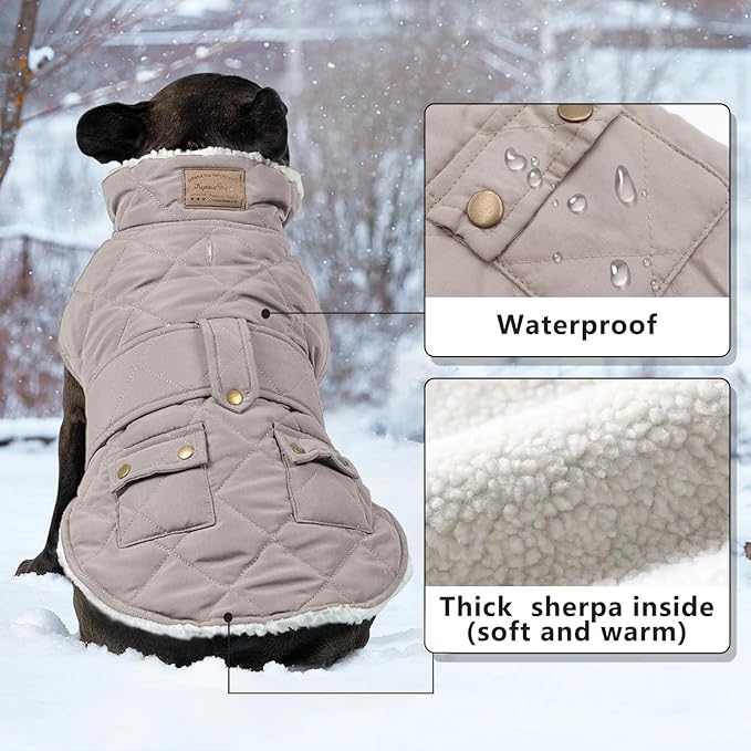 KYEESE Dog Coat Waterproof Dogs Jacket with Fleece Lined Soft Pet Sweater for Cold Weather Warm Pet Winter Puffer Coat with Leash Hole Thick Cat Clothes with Pocket Windproof Dog Coats for Small Dogs